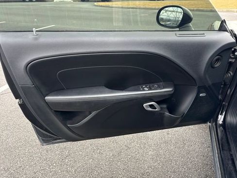 Used 2017 Dodge Challenger GT w/ Technology Group image 21