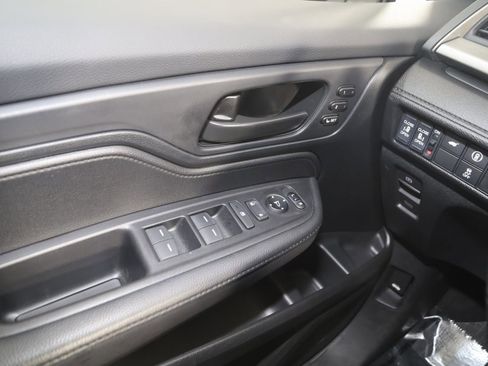 Used 2023 Honda Odyssey EX-L image 26