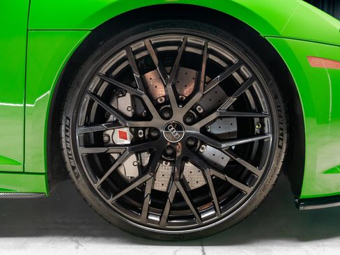 Used 2018 Audi R8 V10 plus AWD/4WD image 30