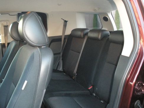 Used 2007 Toyota FJ Cruiser Base 4dr SUV 4WD (4L V6 6M) image 29