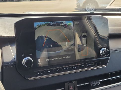 Used 2024 Mitsubishi Outlander SE image 24