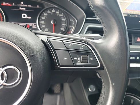 Used 2021 Audi A5 2.0T Premium image 29