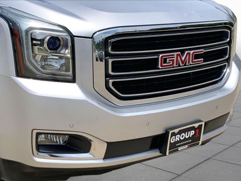 Used 2015 GMC Yukon SLT w/ Open Road Package AWD/4WD image 30