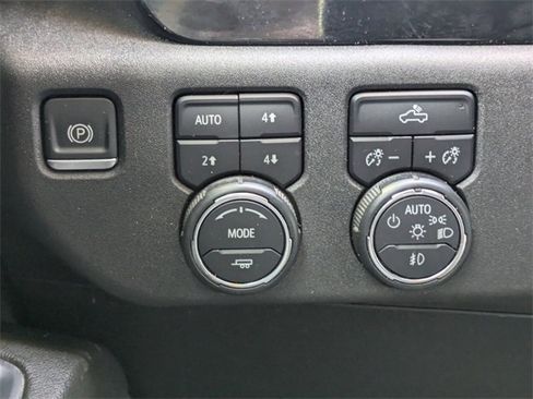 Used 2023 Chevrolet Silverado 1500 RST w/ Convenience Package II image 32