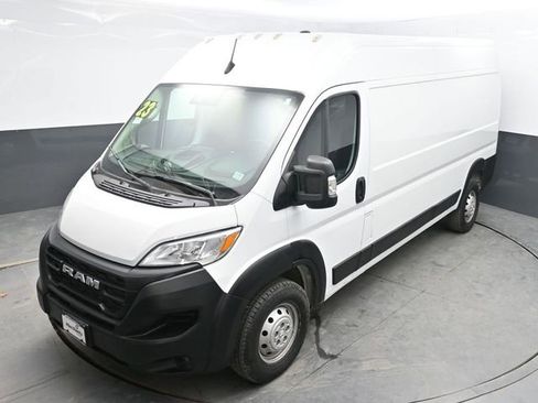 Used 2023 RAM ProMaster 2500 image 24