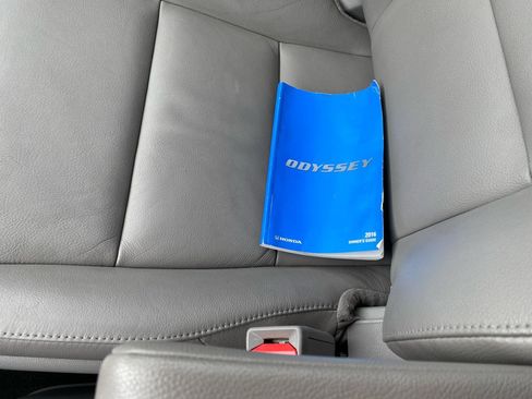 Used 2016 Honda Odyssey EX-L image 23