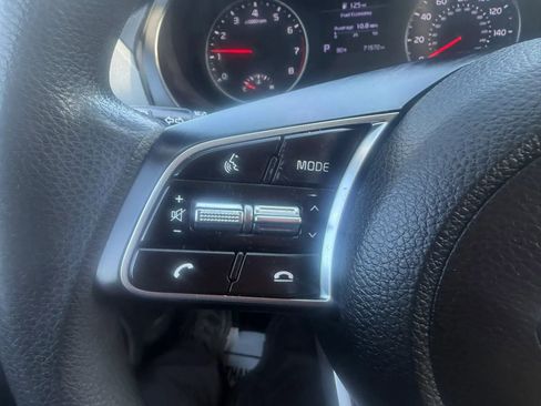 Used 2021 Kia Seltos LX AWD/4WD image 13