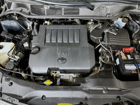 Used 2014 Toyota Venza LE image 29