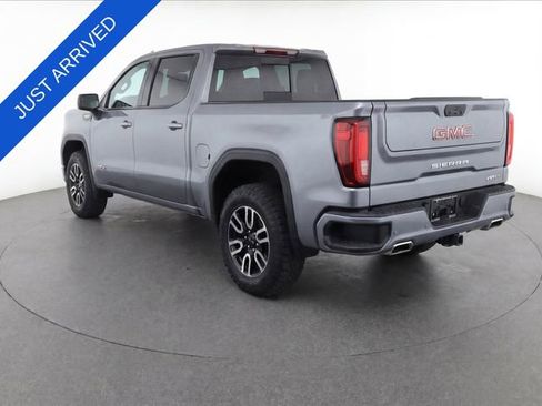 Used 2024 GMC Sierra 1500 AT4 w/ Technology Package AWD/4WD image 7
