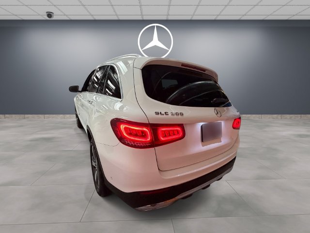 Certified 2022 Mercedes-Benz GLC 300 4MATIC image 4