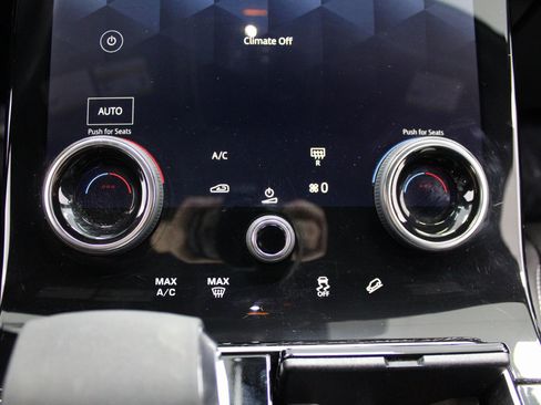 Used 2022 Land Rover Range Rover Velar S image 40