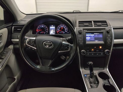 Used 2017 Toyota Camry FWD image 22