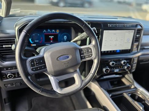 Used 2024 Ford F250 Lariat image 18