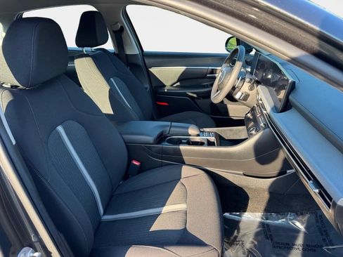 Used 2024 Hyundai Sonata SEL FWD image 10