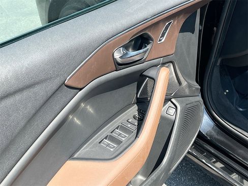 Used 2023 Acura TLX w/ Technology Package image 18