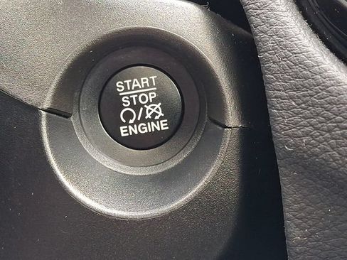 Used 2021 Jeep Compass Limited w/ Sun and Sound Group AWD/4WD image 26