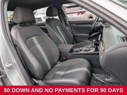 Used 2025 Honda Civic Sport image 28
