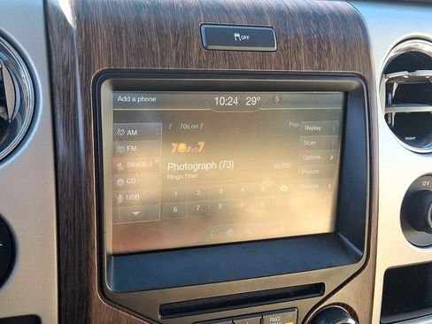 Used 2013 Ford F150 Lariat w/ Lariat Chrome Pkg image 19