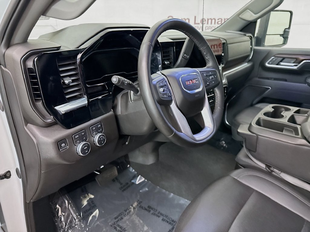 Used 2025 GMC Sierra 2500 SLT AWD/4WD image 10