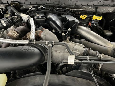 Used 2019 Ford F350 Lariat w/ Lariat Ultimate Package AWD/4WD image 26