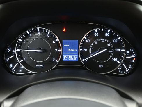 Used 2018 Nissan Armada Platinum w/ Captain Seat Package RWD image 27