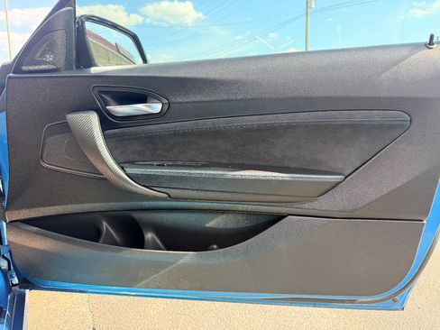 Used 2017 BMW M2 RWD image 31