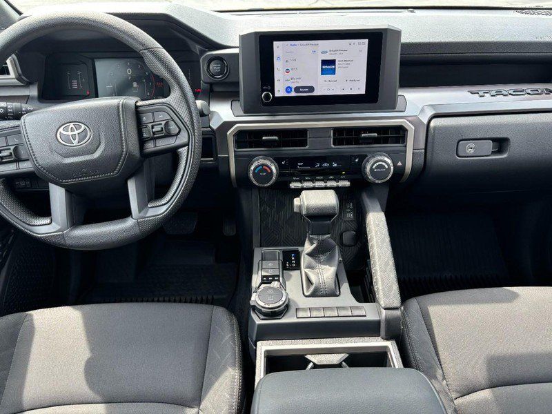 Certified 2024 Toyota Tacoma SR5 AWD/4WD image 11