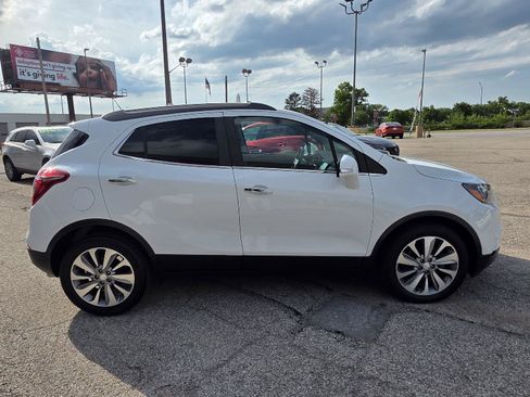 Used 2019 Buick Encore Preferred FWD image 4