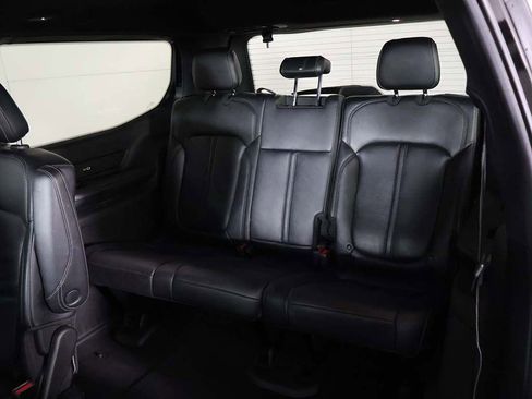 Used 2022 Jeep Wagoneer Series III w/ Flexible Seating Group AWD/4WD image 38