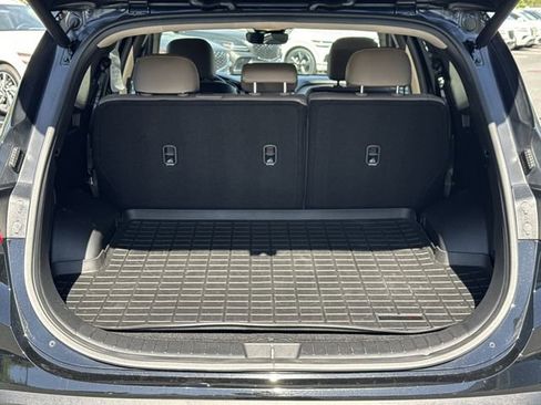 Certified 2022 Hyundai Santa Fe SEL w/ Convenience + Premium Package image 18