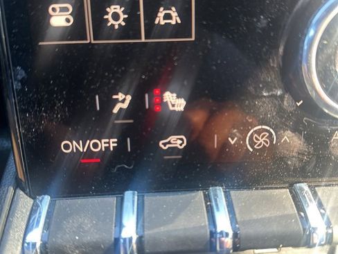 Used 2025 GMC Terrain Elevation AWD/4WD image 14