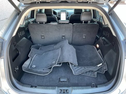 Used 2023 Ford Edge Titanium AWD/4WD image 22
