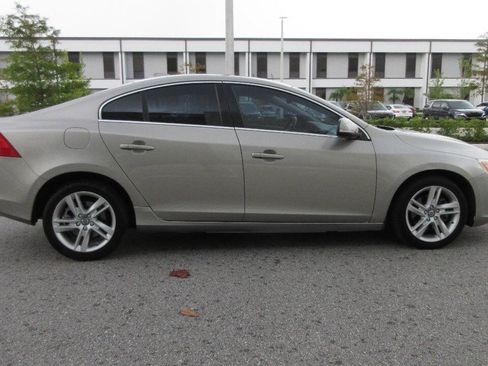 Used 2015 Volvo S60 T5 Premier FWD image 6