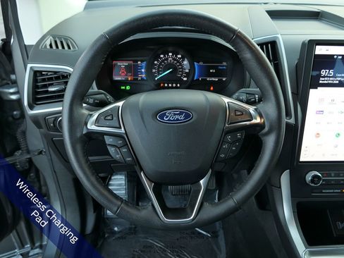 Used 2024 Ford Edge SEL w/ Sport Appearance Package image 20