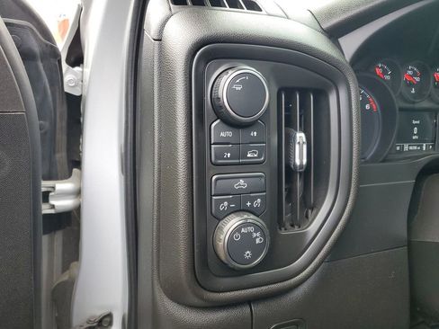 Used 2021 Chevrolet Silverado 1500 Custom image 8