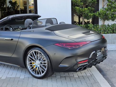 Used 2022 Mercedes-Benz SL 63 AMG 4MATIC image 5