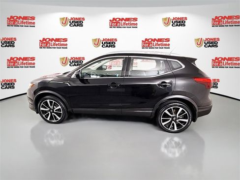 Used 2018 Nissan Rogue Sport SL w/ SL Premium Package image 15