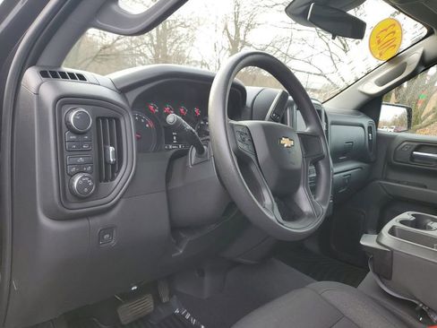 Used 2023 Chevrolet Silverado 1500 Custom image 15
