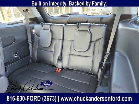 Used 2023 Ford Explorer XLT w/ Equipment Group 202A AWD/4WD image 23