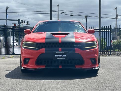 Used 2021 Dodge Charger R/T RWD image 2