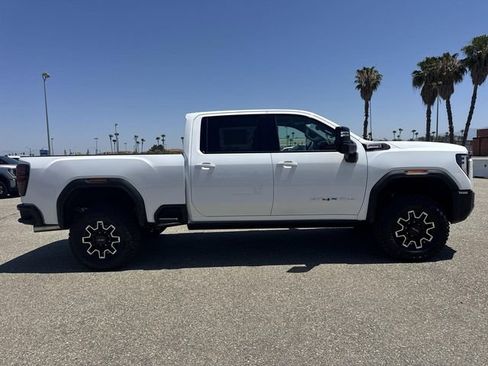 New 2026 GMC Sierra 2500 AT4X AWD/4WD image 3