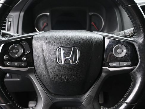 Used 2021 Honda Pilot Touring image 15