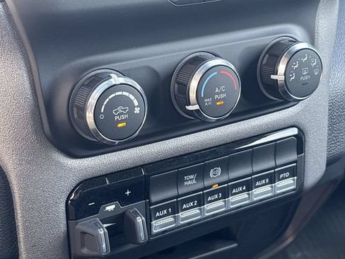 New 2024 RAM 5500 Tradesman RWD image 21