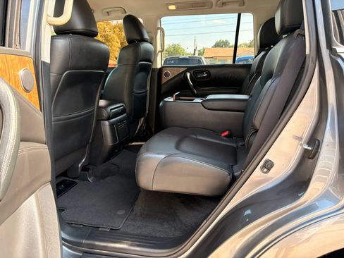 Used 2021 Nissan Armada SL w/ Captain's Chairs Package AWD/4WD image 15