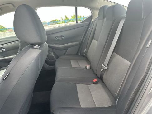 Used 2024 Nissan Sentra SV FWD image 27