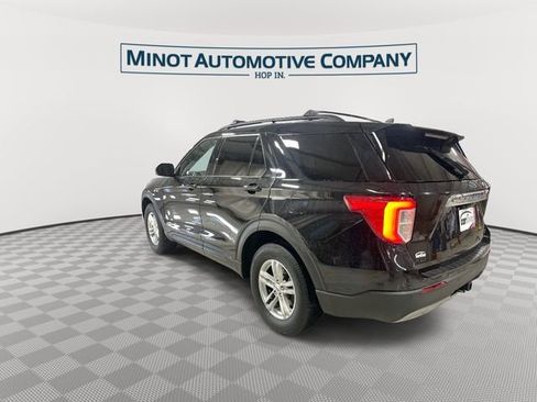Used 2023 Ford Explorer XLT w/ Equipment Group 202A AWD/4WD image 6