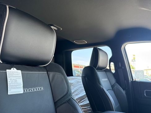 New 2026 RAM 3500 Laramie AWD/4WD image 15