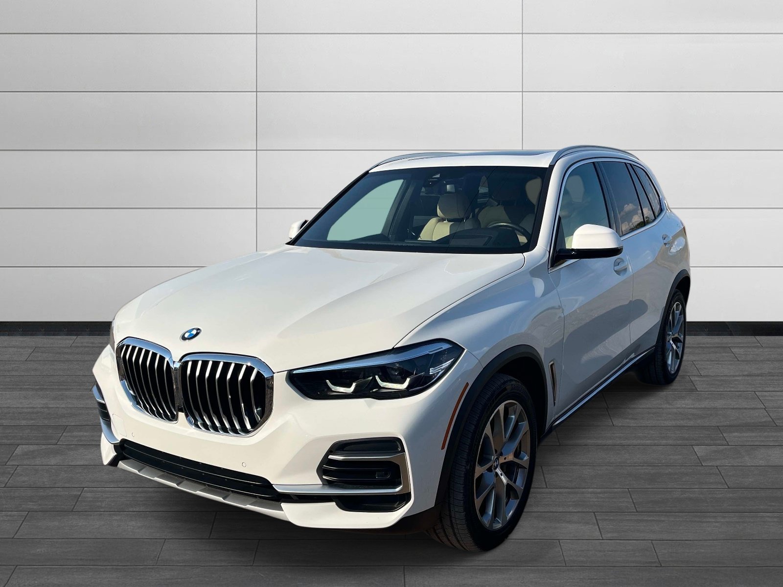 Used 2022 BMW X5 xDrive40i w/ Premium Package AWD/4WD image 7