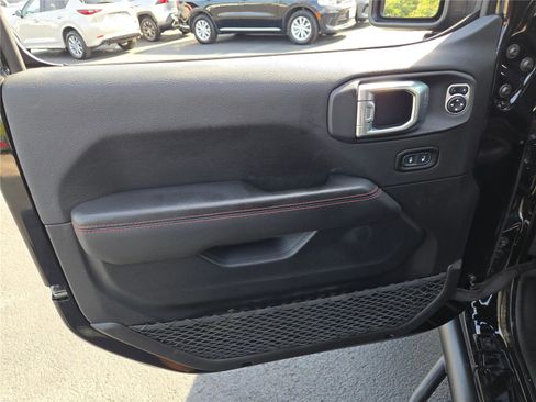 Certified 2021 Jeep Wrangler Unlimited Rubicon image 22