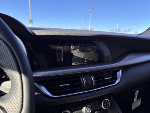 New 2026 Alfa Romeo Stelvio Sprint w/ Convenience Package image 18